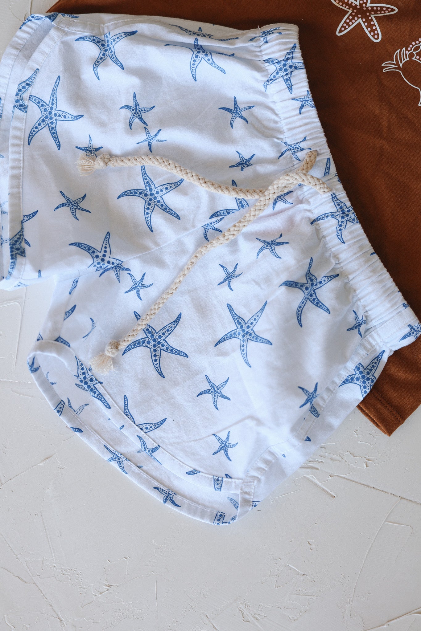 STAR SHORTS